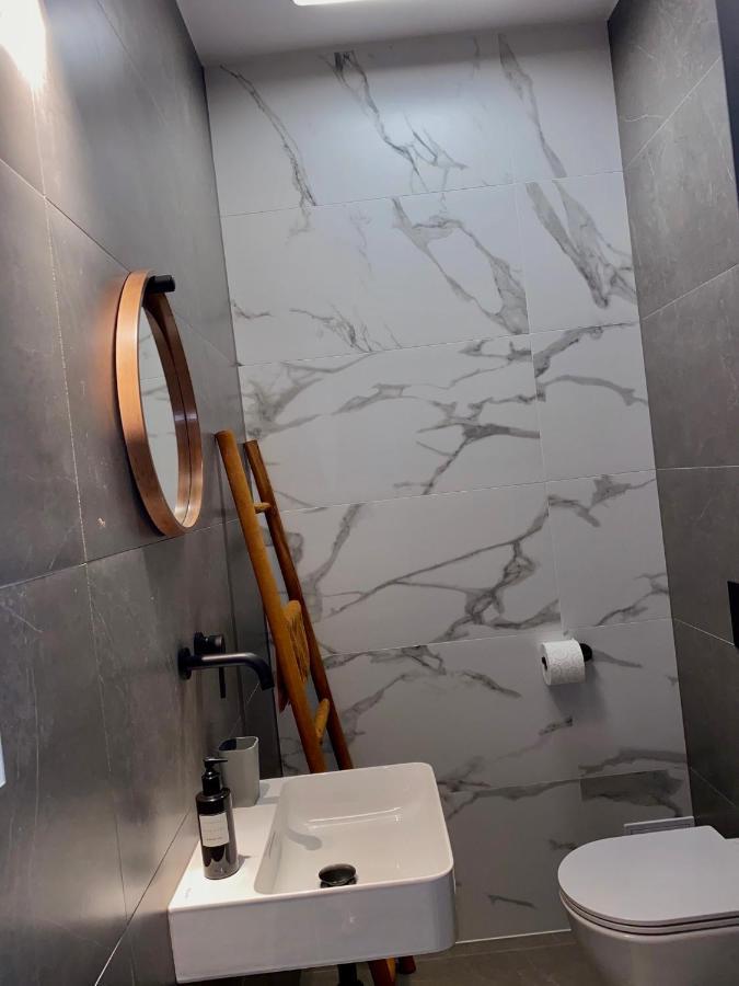 Apartman Anna Комарно Екстер'єр фото